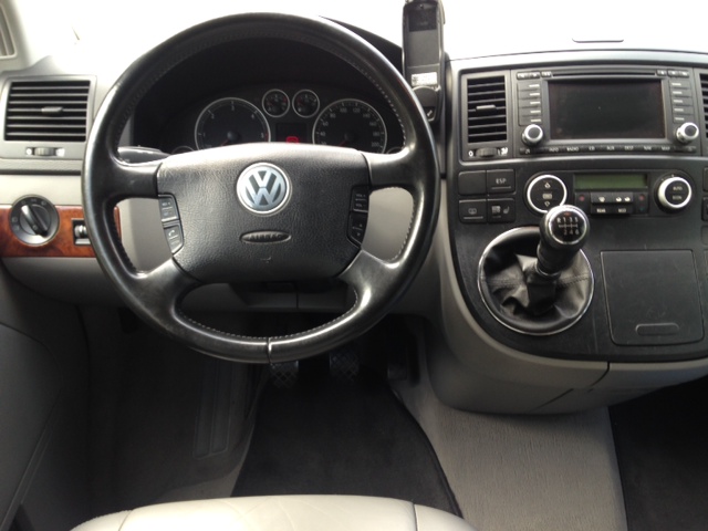 Volkswagen T5 Multivan Highline 6