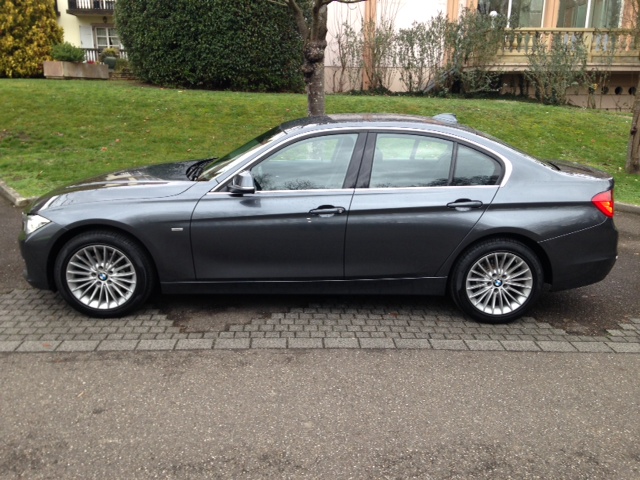 121-BMW-318d-xDrive-Luxury-Line-12-12-2015-3