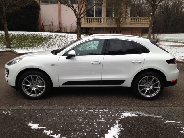 Porsche Macan S 3