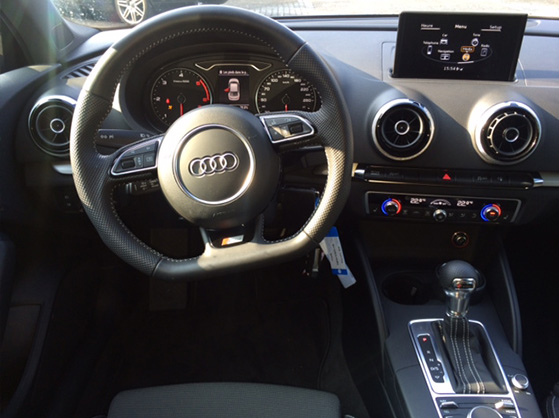 Audi A3 2.0 TDI  SLine Berline 6