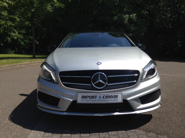 91-Mercedes-Benz-Classe-A200-Pack-Amg-03-06-2015-2