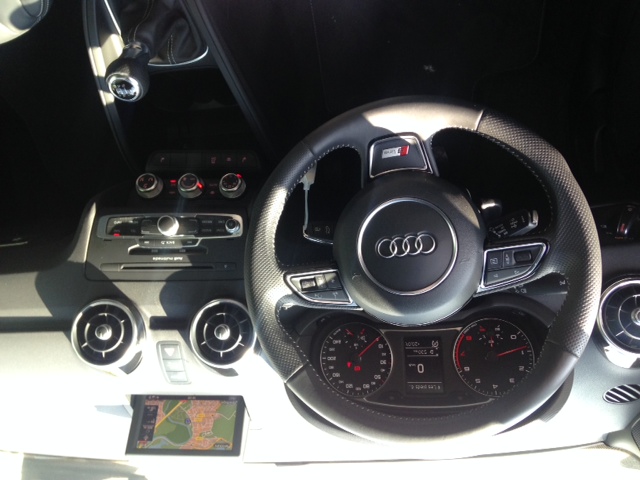 93-Audi-A1-SLine-Tfsi-10-06-2015-5