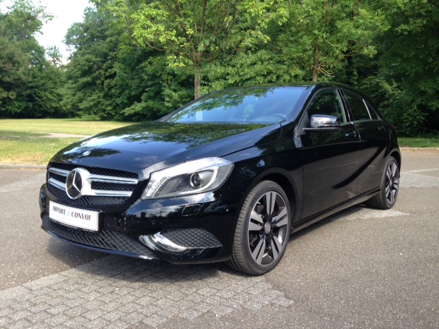 94-Mercedes-Classe-A180-11-06-2015-1